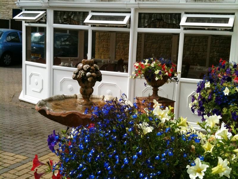 Broadlands (Adults Only) Otel Bourton-on-the-Water Dış mekan fotoğraf